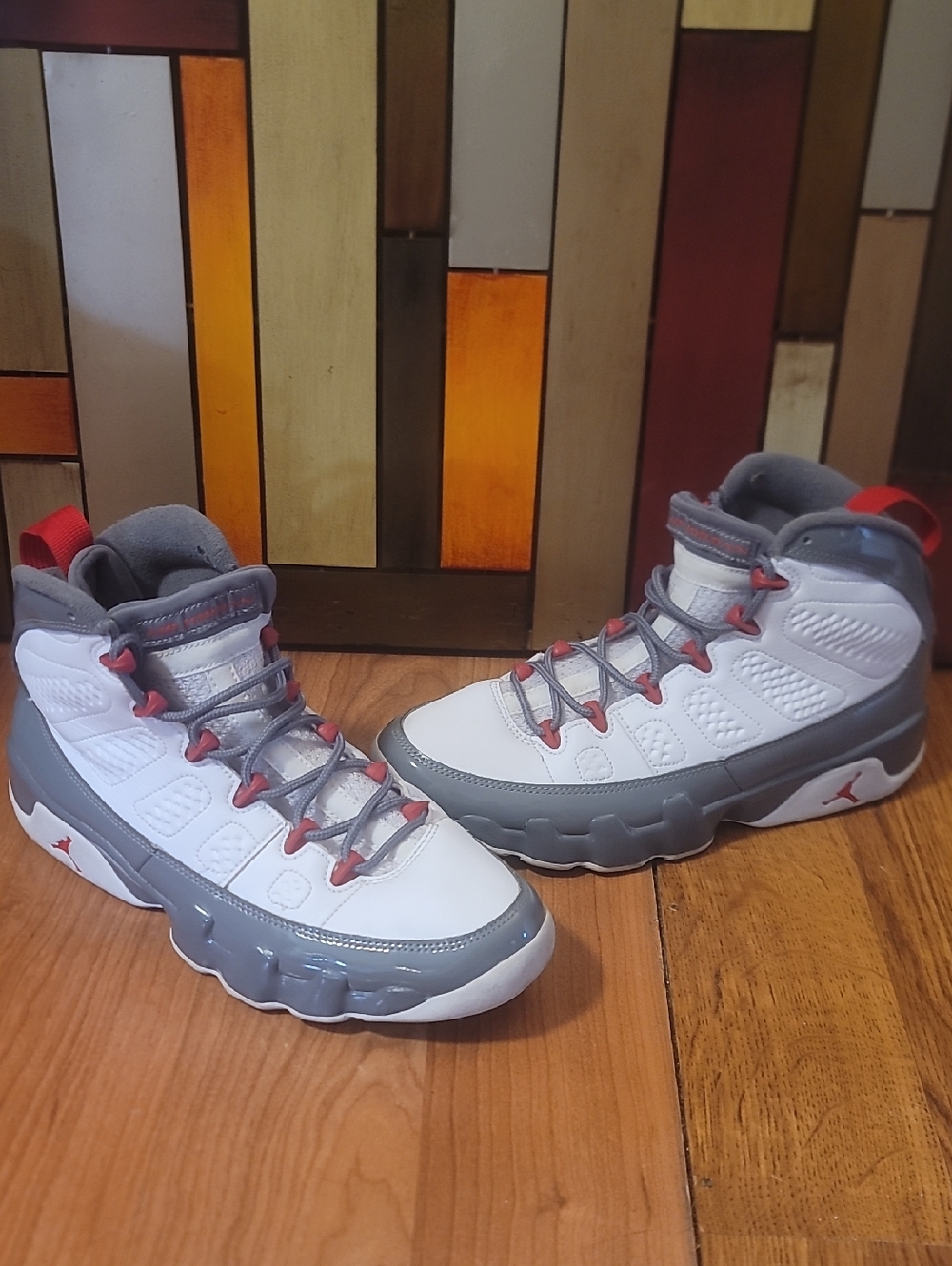 Nike Air Jordan 9 Retro Fire Red/Grey/White Hightops Mens 8.5